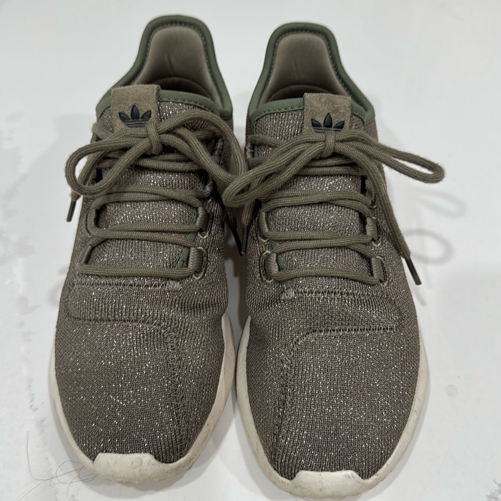 Women’s Adidas Shoes size 8 1/2
